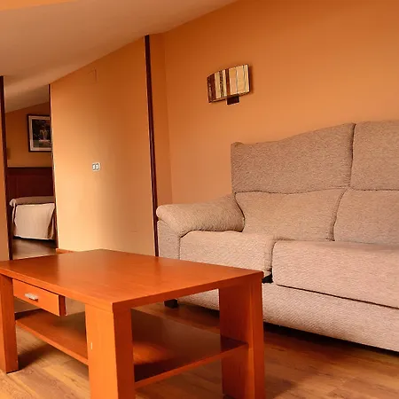 מלון La Colina 4*