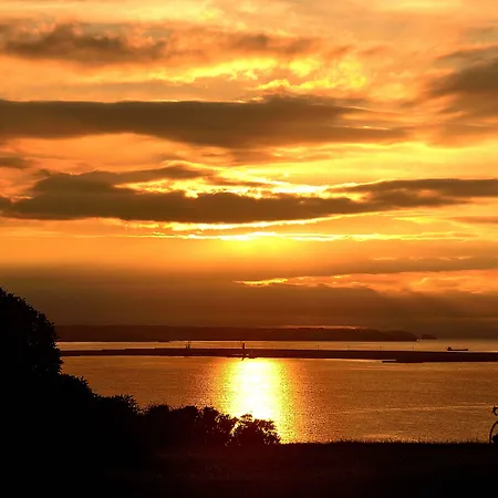 מלון La Colina 4*